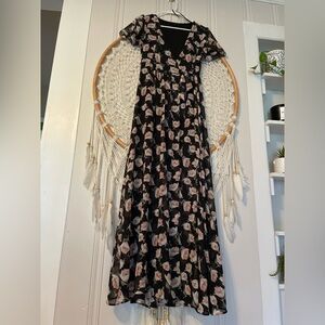 Forever 21 Black Floral Maxi Dress